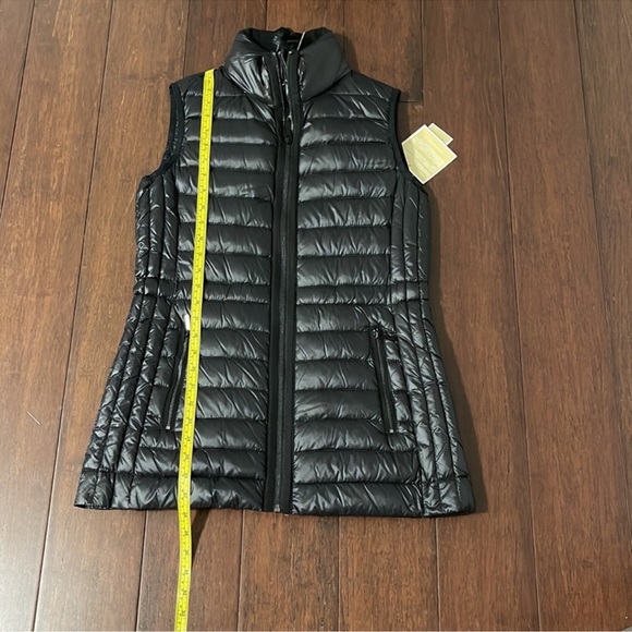 Michael Kors puffer quilted black vest jacket - Picture 3 of 10